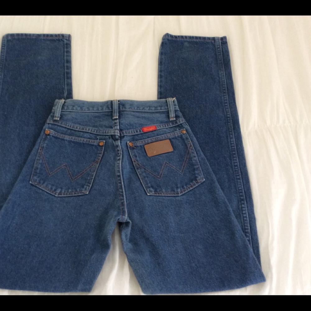 Wrangler Women's Slim Fit Jeans